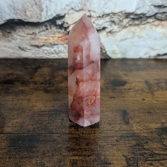 High Quality Fire Quartz tower goth witchy crystal point red inclusions - Picture 1 of 4